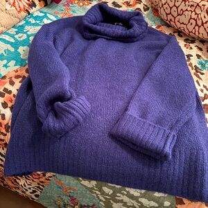 NWOT Gianni Bini Sweater